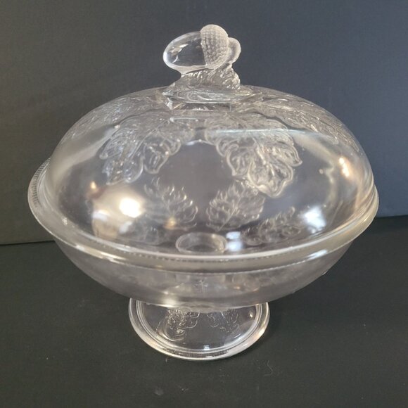 Mckee Vintage Pedestal Candy Dish Acorn Lid Embossed Leaf - Picture 1 of 11